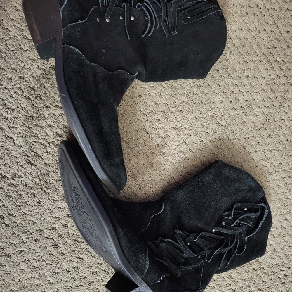 Used black boots - Picture 11 of 12